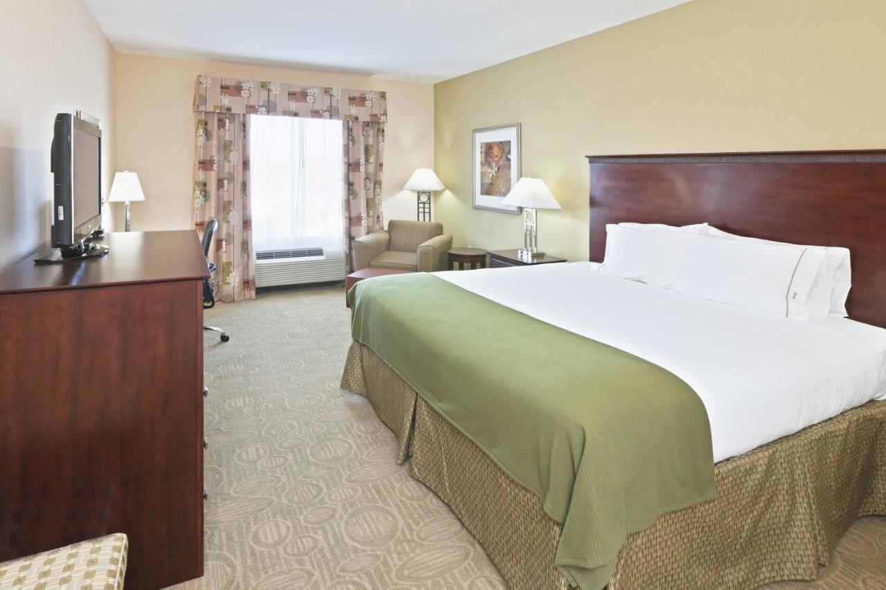 Holiday Inn Express & Suites Brownfield Luaran gambar